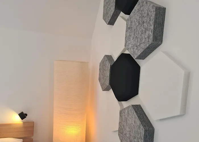 Homestay Lichtdurchflutetes - Mainwiesen